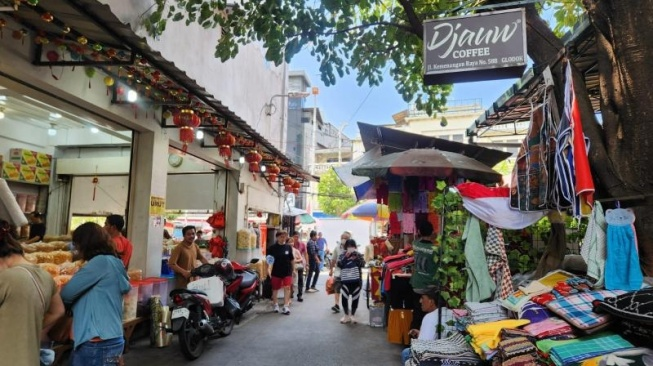 Interaksi di Pasar